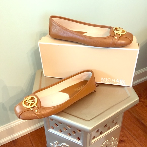 michael kors fulton moc luggage